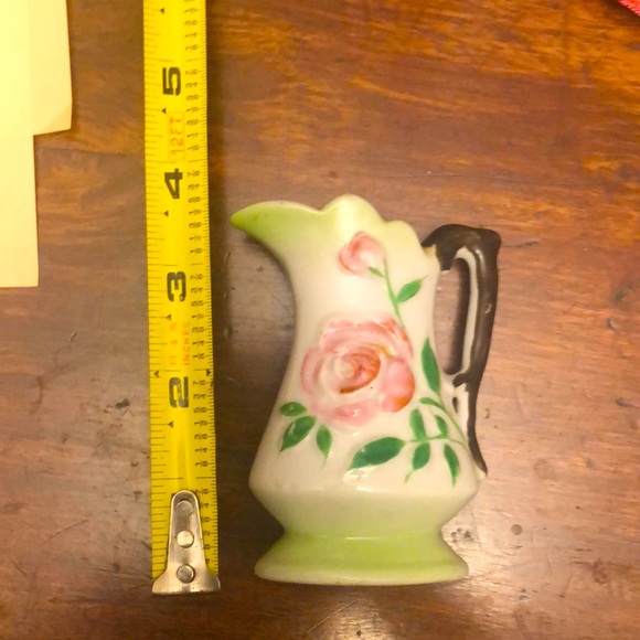 Vintage Japanese Mini Porcelein Bud Vase - Picture 2 of 6